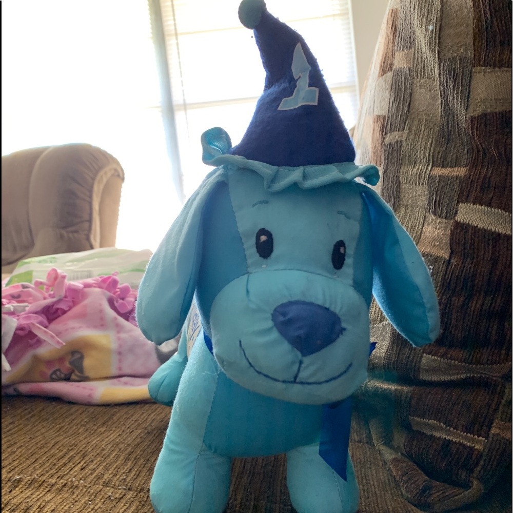 Plush birthday sign dog